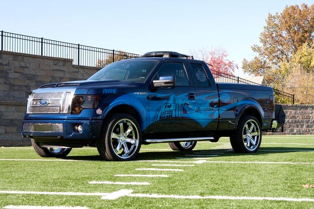 2011 FORD F-150 CUSTOM PICKUP