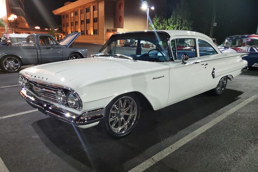 1960 CHEVROLET BISCAYNE CUSTOM COUPE