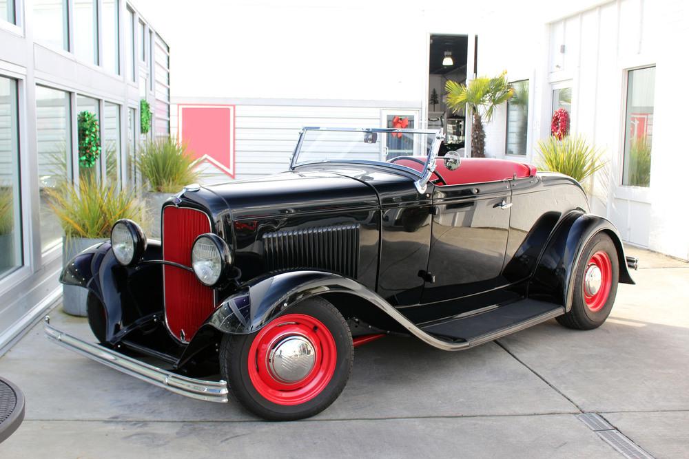 1932 FORD CUSTOM ROADSTER