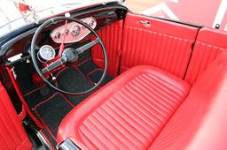 1932 FORD CUSTOM ROADSTER