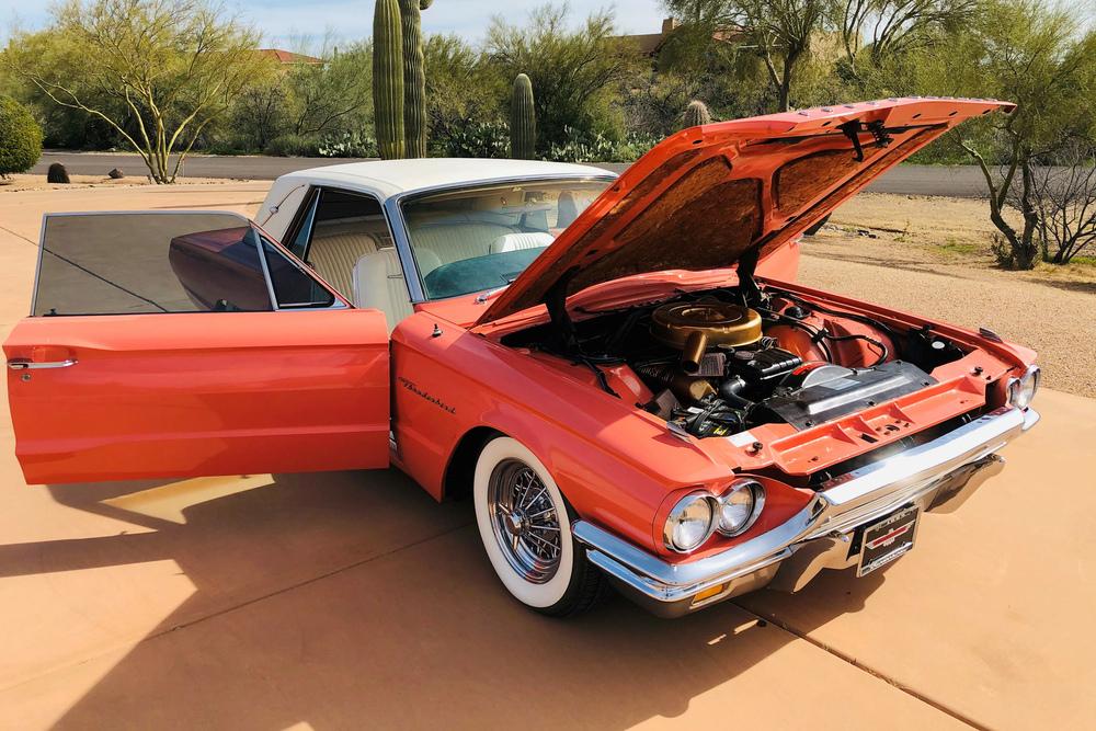 1964 FORD THUNDERBIRD LANDAU COUPE