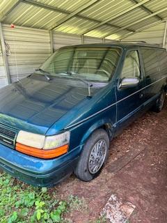 1995 Dodge Caravan LE