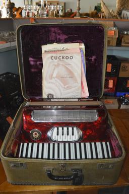 VINTAGE JOHNNY SOLOIST CONSOLE ACCORDION