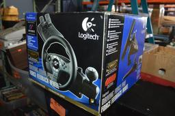 PLAYSTATION 2 LOGITECH RACE WHEEL