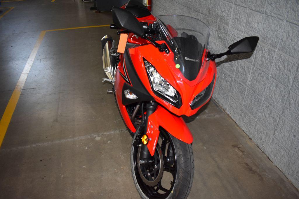 2016 KAWASAKI MOTORCYCLE, MODEL NINJA EX300,