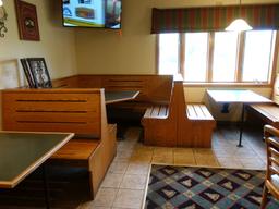 (1) CORNER BOOTH WITH (2) OUTSIDE BOOTHS,