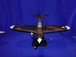 (3) AIRPLANE MODELS BELL P-39, DEHAVILLAND C-7