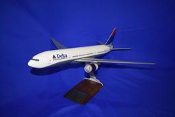BOEING 777 DELTA MODEL AIRPLANE BY PACMIN