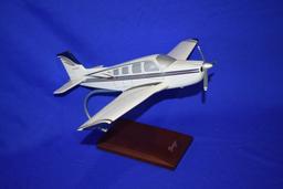 (2) MODEL AIRPLANES, BEECH AEROFLOT ANTONOV AN-72 AND