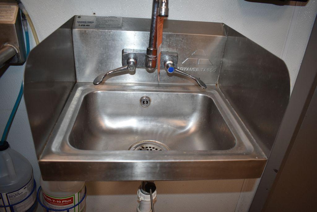 ADVANCE TABCO 17" HAND WASH SINK, MODEL 7-PS-40,