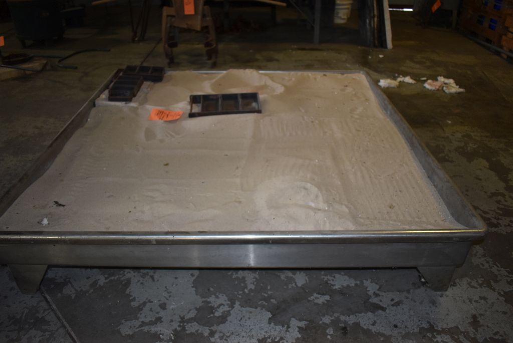 5' SQUARE x 12" HIGH PLATFORM WITH MEDIA AND (3)