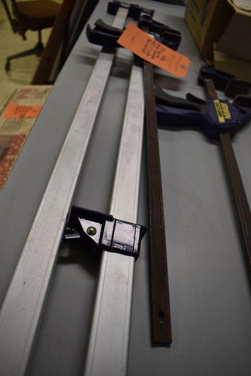 (2) QUICK GRIP CLAMPS AND (2) 4' LONG BAR CLAMPS