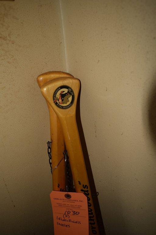 (2) LEINENKUGELS PADDLES