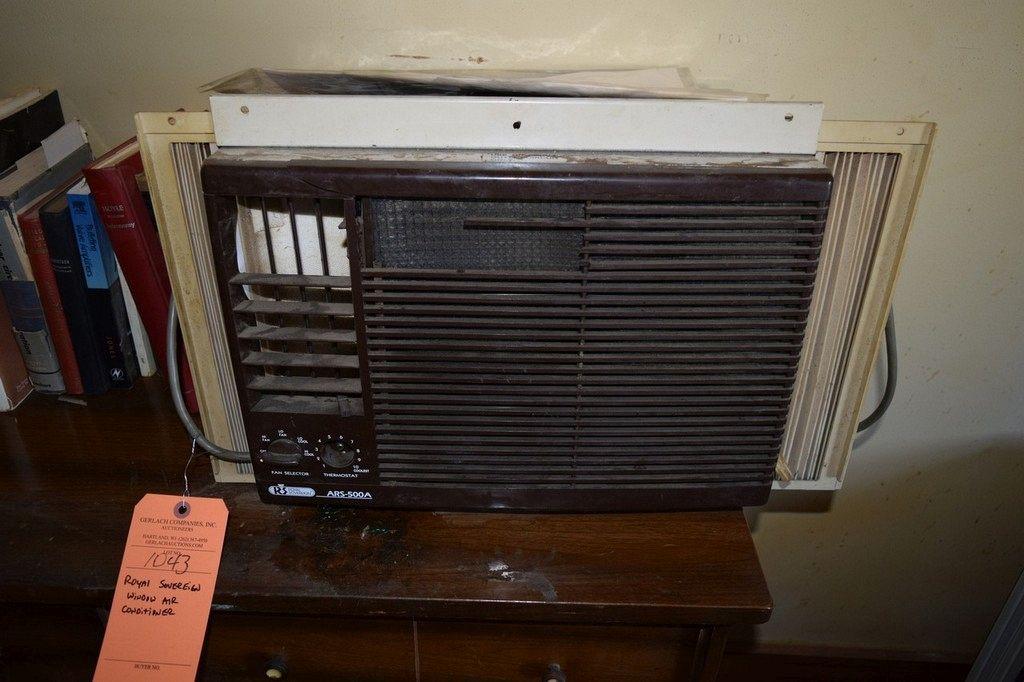 ROYAL SOVEREIN WINDOW AIR CONDITIONER
