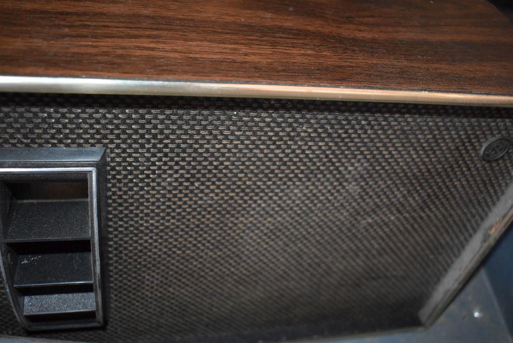 TOSHIBA ANSWERING MACHINE, CAR SPEAKER WITH DIAL AND