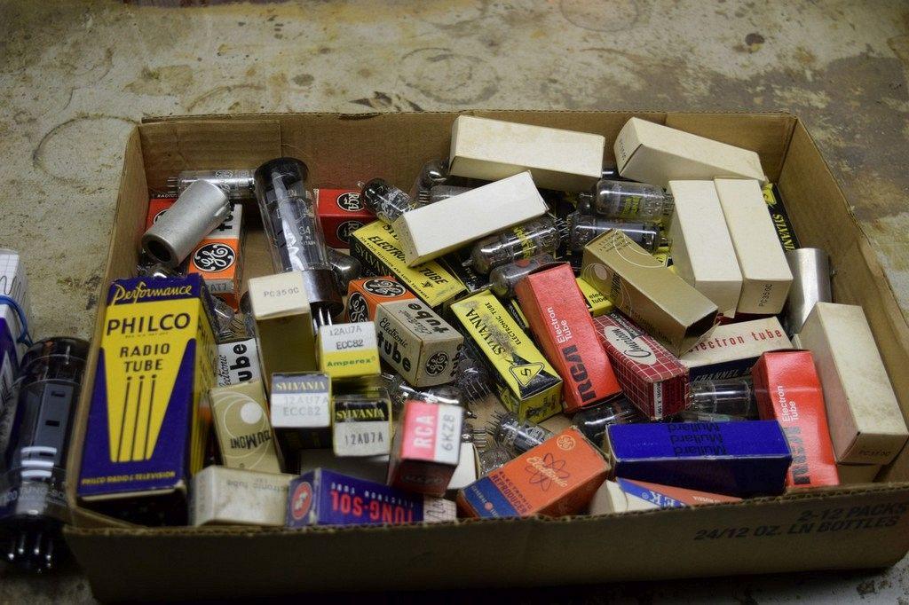 VARIOUS AUDIO AMP TUBES, KT120, 12AU7, EL34