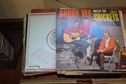 APPROX. (21) 33 PHONOGRAPH RECORD ALBUMS