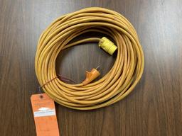 100' ORANGE EXTENSION CORD 12-3 WIRE SIZE