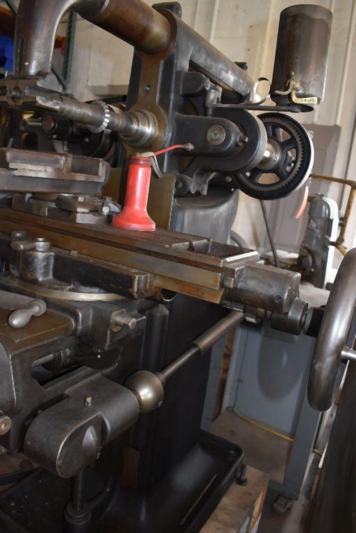 VINTAGE KEMPSMITH NO. 1 UNIVERSAL MILLING MACHINE,