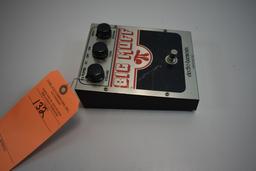 ELECTRO HARMONIX BIG MUFF GUITAR PEDAL,