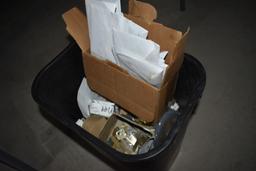 (1) PLASTIC CAN ASSORTED BLANK (UNCUT) KEYS