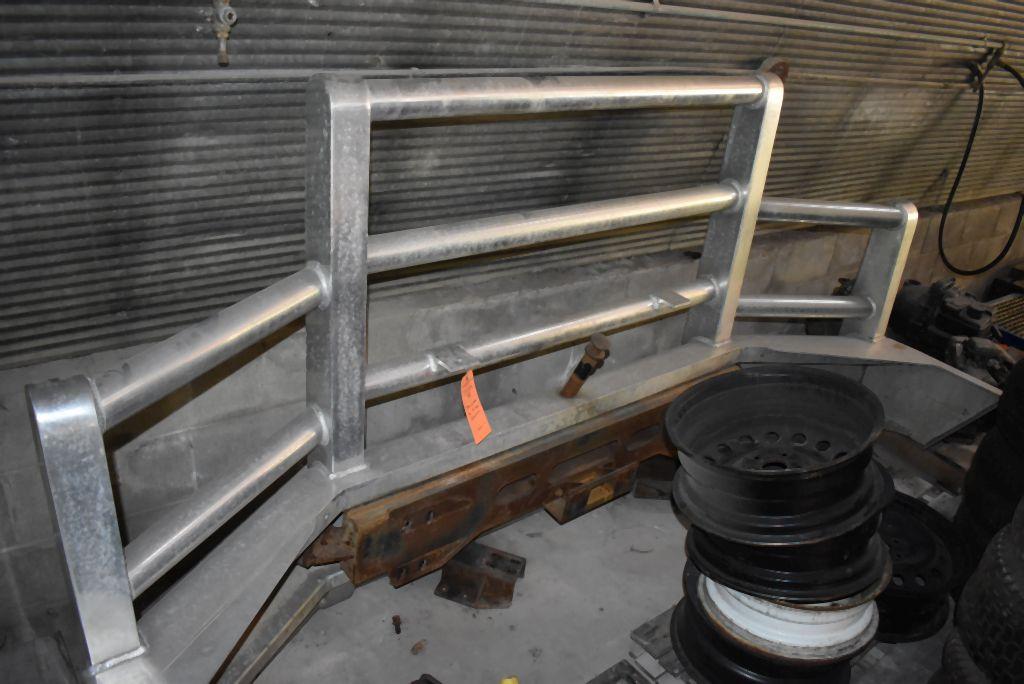 PUSH BUMPER BAR FOR SEMI ALUMINUM