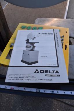 DELTA 14" BAND SAW WITH EXTRA BLADE