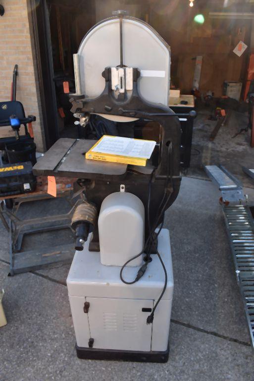 DELTA 14" BAND SAW WITH EXTRA BLADE