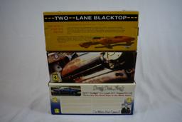 (3) 1/18" SCALE DIE CAST COLLECTORS CARS IN BOXES;