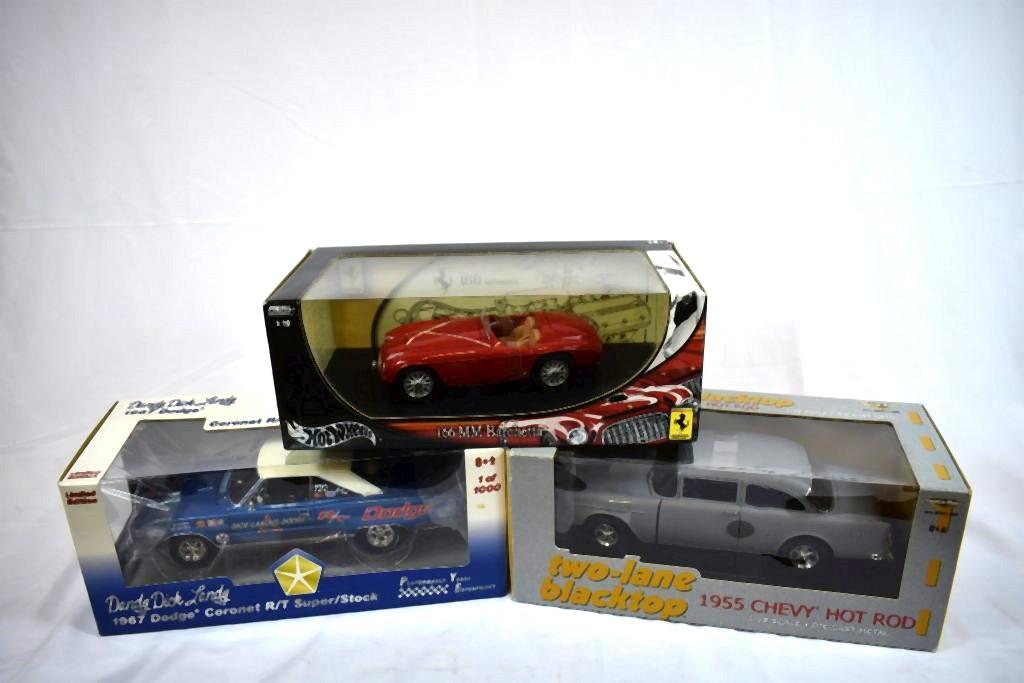 (3) 1/18" SCALE DIE CAST COLLECTORS CARS IN BOXES;