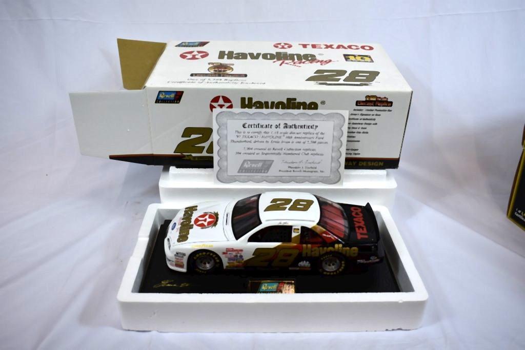 (3) 1/18" SCALE DIE CAST COLLECTORS CARS IN BOXES;