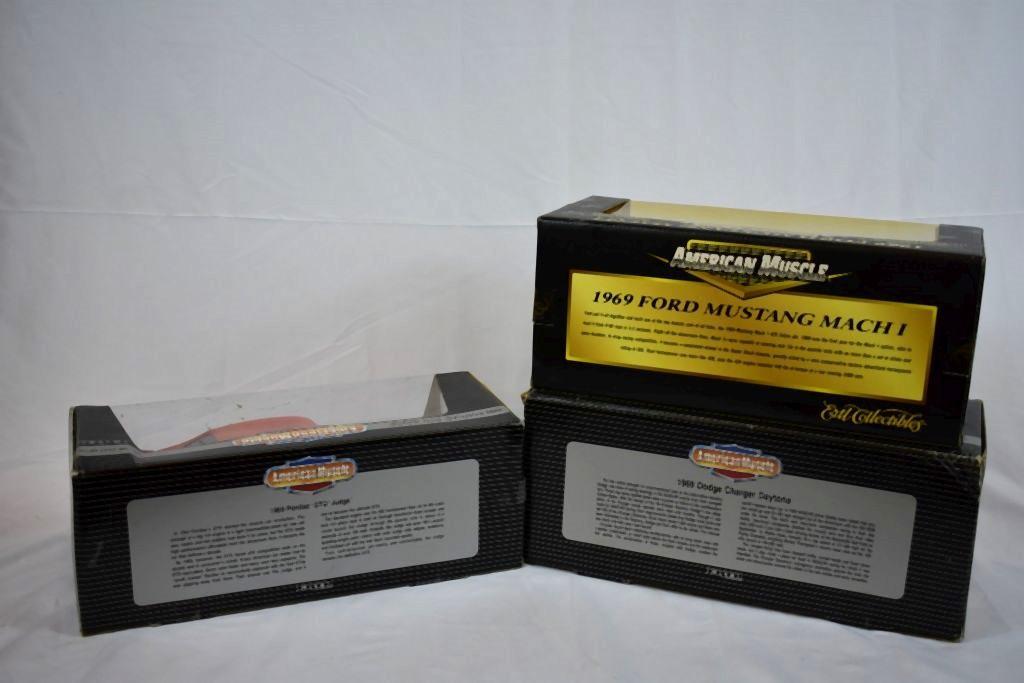(3) 1/18" SCALE DIE CAST COLLECTORS CARS IN BOXES;