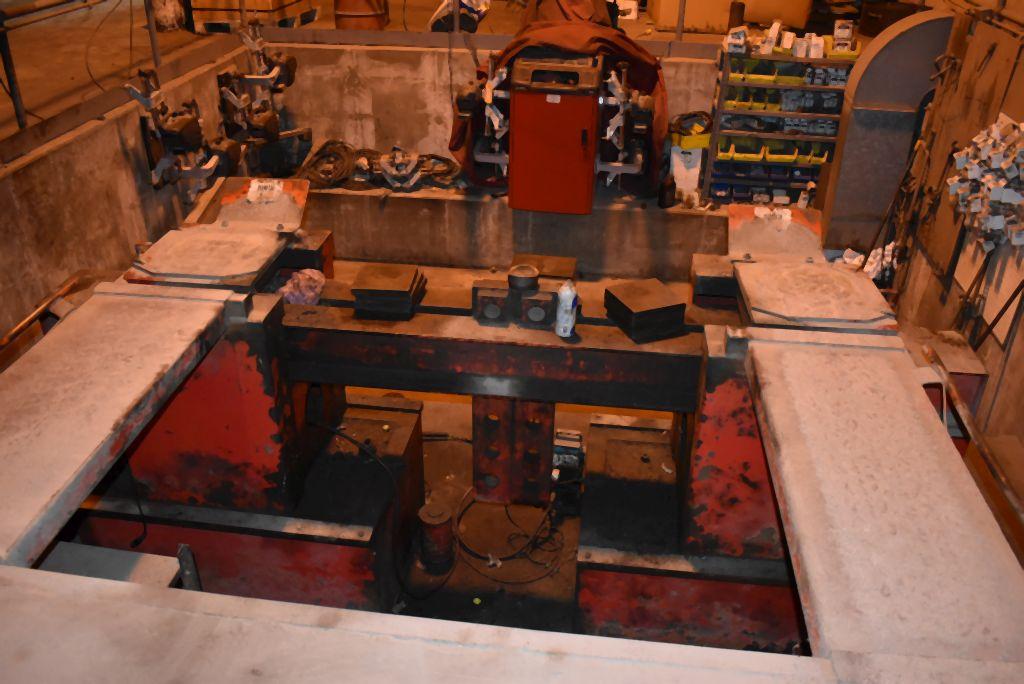 HUNTER HEAVY DUTY FRONT END ALIGNMENT SYSTEM,