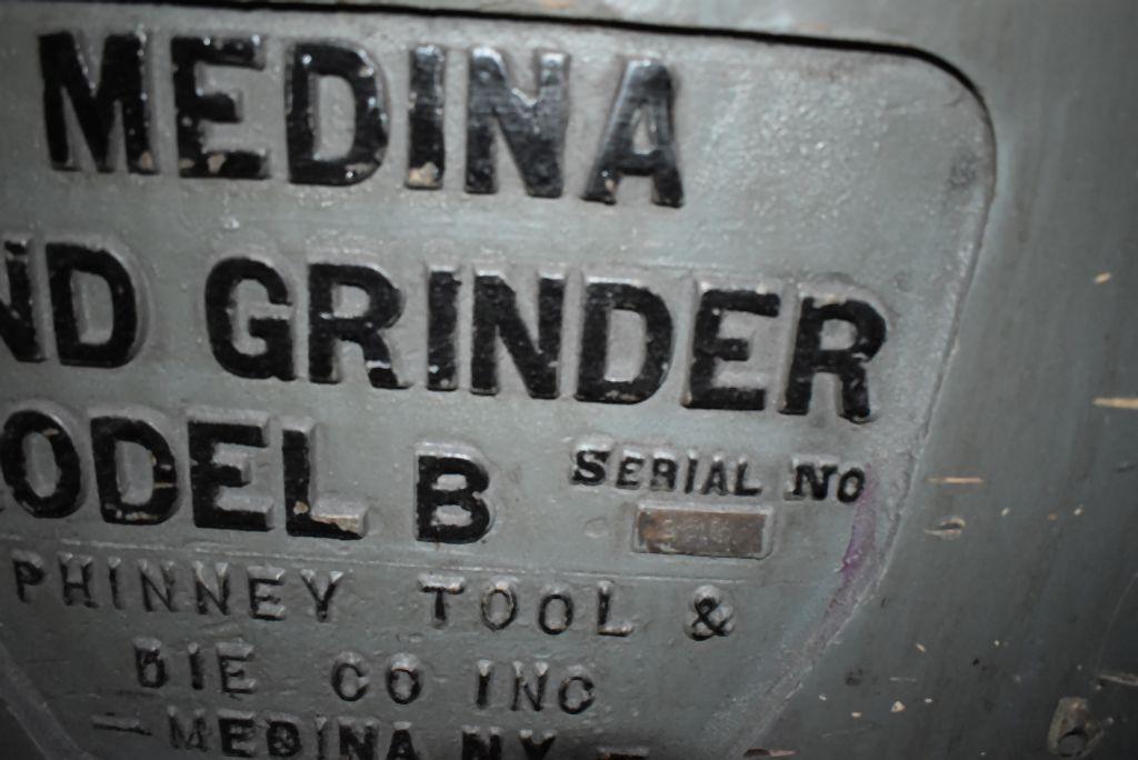 MEDINA MODEL B END GRIDER, 8" x 15" VERTICAL CHUCK,