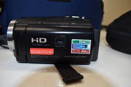 SONY HDR-PJ540 CAMERA WITH TRIPOD STAND