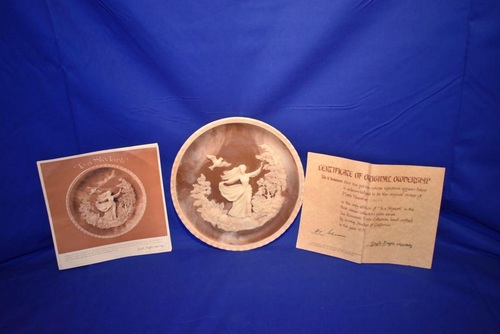 (1979) THE CAMEO COLLECTORS PLATE TO A SKYLARK BY