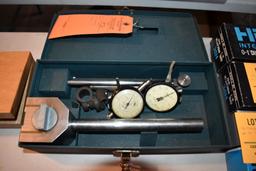BROWN & SHARPE DIAL INDICATOR W/BASE
