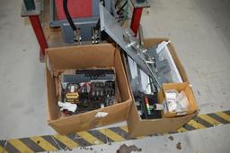 ALLEN BRADLEY DDA-1600 CIRCUIT BREAKER TESTER,