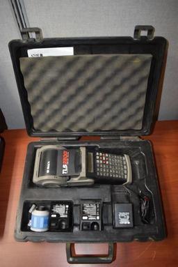 BRADY TLS2200 THERMAL LABELING SYSTEM W/CASE