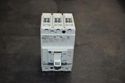 ALLEN-BRADLEY MODED CASE CIRCUIT BREAKER,