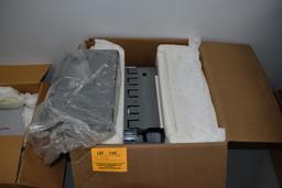 ALLEN-BRADLEY 3-POLE CIRCUIT BREAKER,