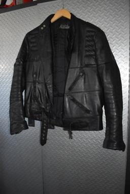 HARLEY DAVIDSON LEATHER JACKET, SIZE REG., BLACK,