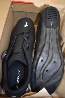 PAIR OF Specialized BODY GEOMETRY BIKE SHOES, SIZE 47 EU, 30.2 CM,