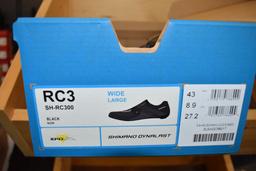 PAIR OF SHIMANO BIKE SHOES, MODEL DYNALAST RC3