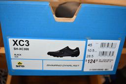 PAIR OF SHIMANO BIKE SHOES, MODEL DYNALAST XC3