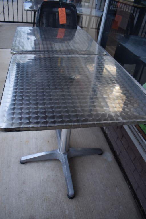 (4) MESH METAL PATIO CHAIRS WITH TWO PEDESTAL TABLES,