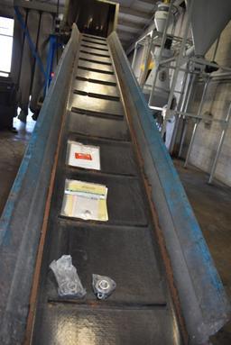 2012 NEW LONDON INCLINE LOADING CONVEYOR,