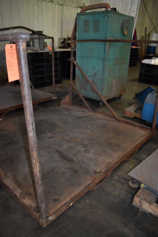 METAL FORKLIFT PLATFORM, 75" x 76"