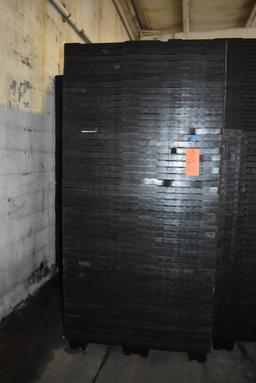 ONE COLUMN OF NESTING PLASTIC PALLETS, 39" x 47" x