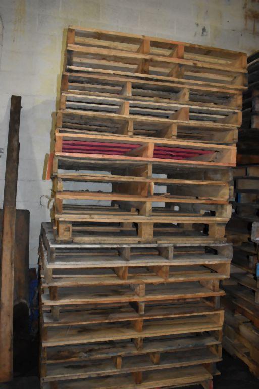 (1) COLUMN OF MISC. WOODEN PALLETS, (9) 48" x 48"